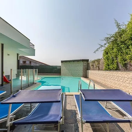 Agata Villa Mascali